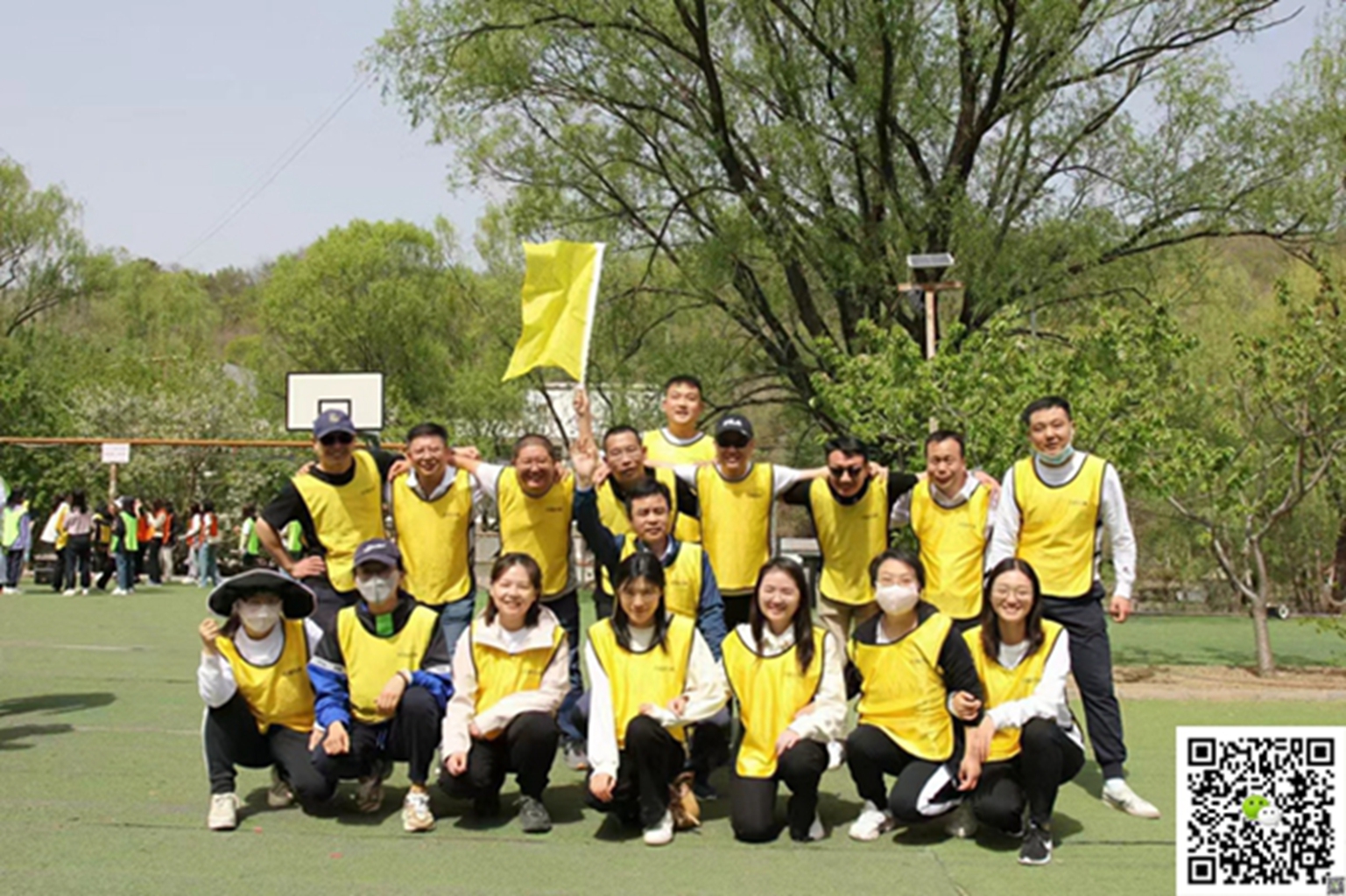 ffcfebd2ff32381618a9ae98cd0e305.jpg